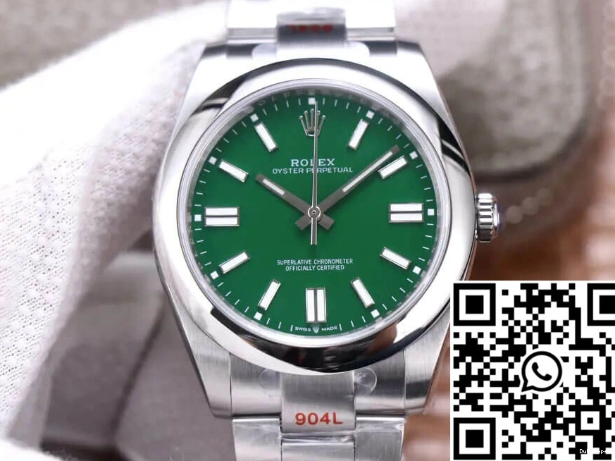 Rolex 41MM Green M124300-0005 Perpetual EW Oyster Dial Factory 0127